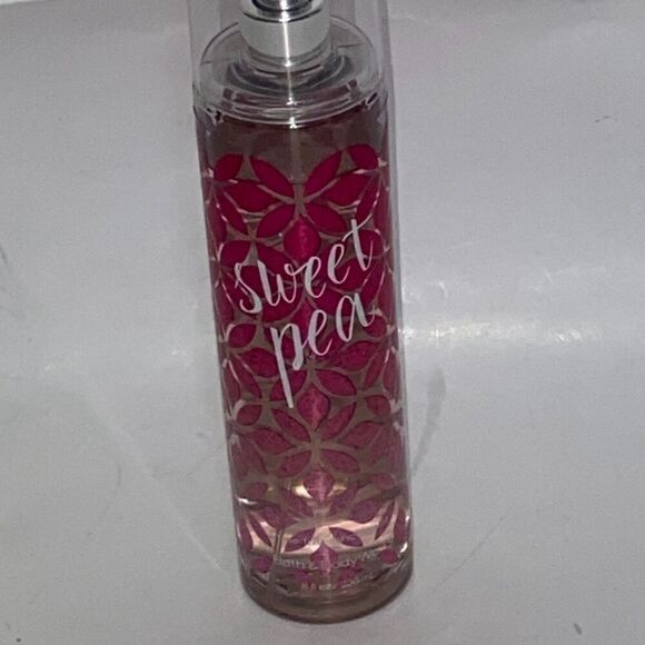 Bath & Body Works Pink White Sweet Pea Fine Fragrance Mist Body Spray - Picture 2 of 5